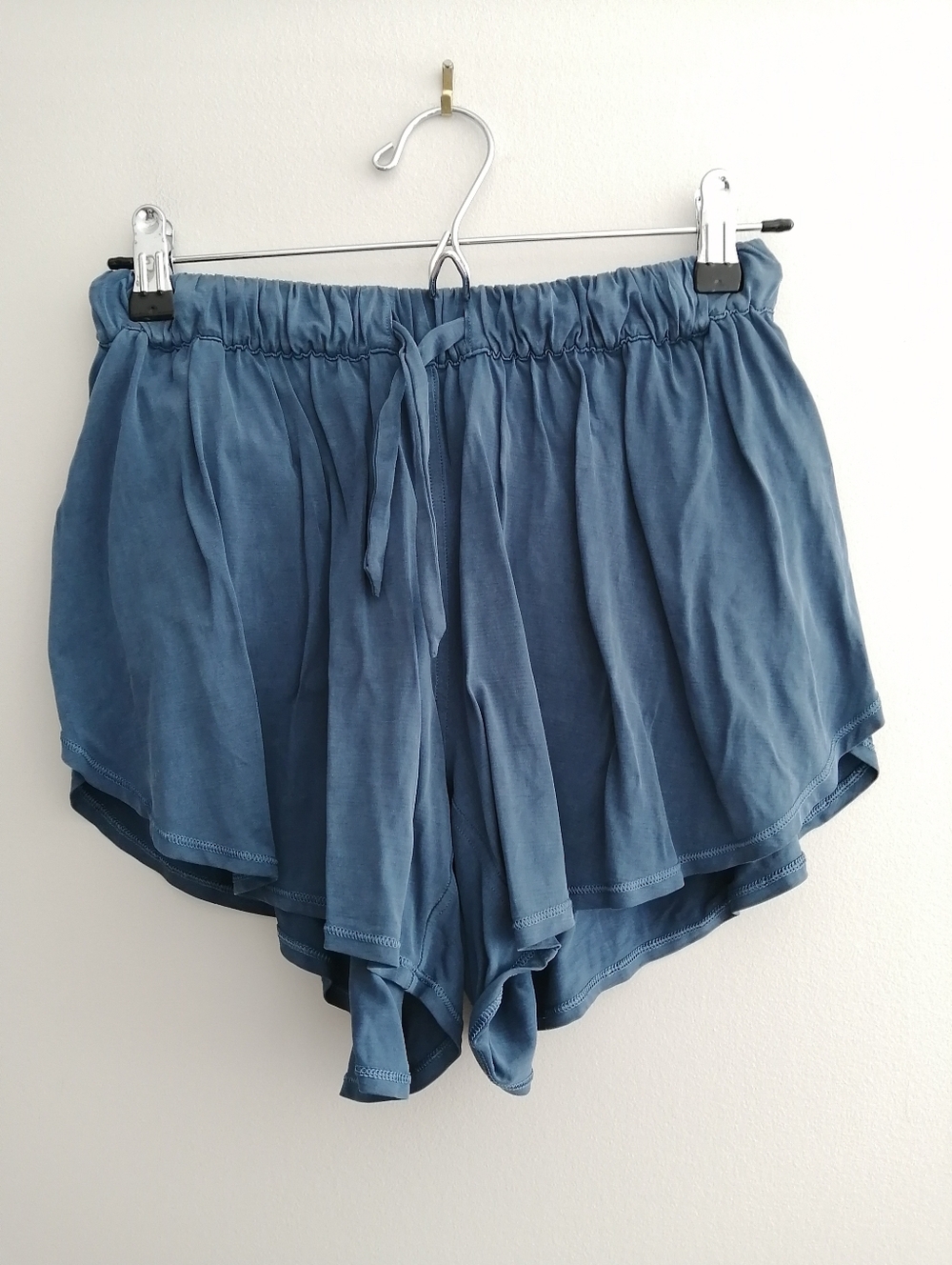 Lululemon Flow In Elegance Shorts Cupro Flowy Loose Fit Fabric Code Blue Size 2